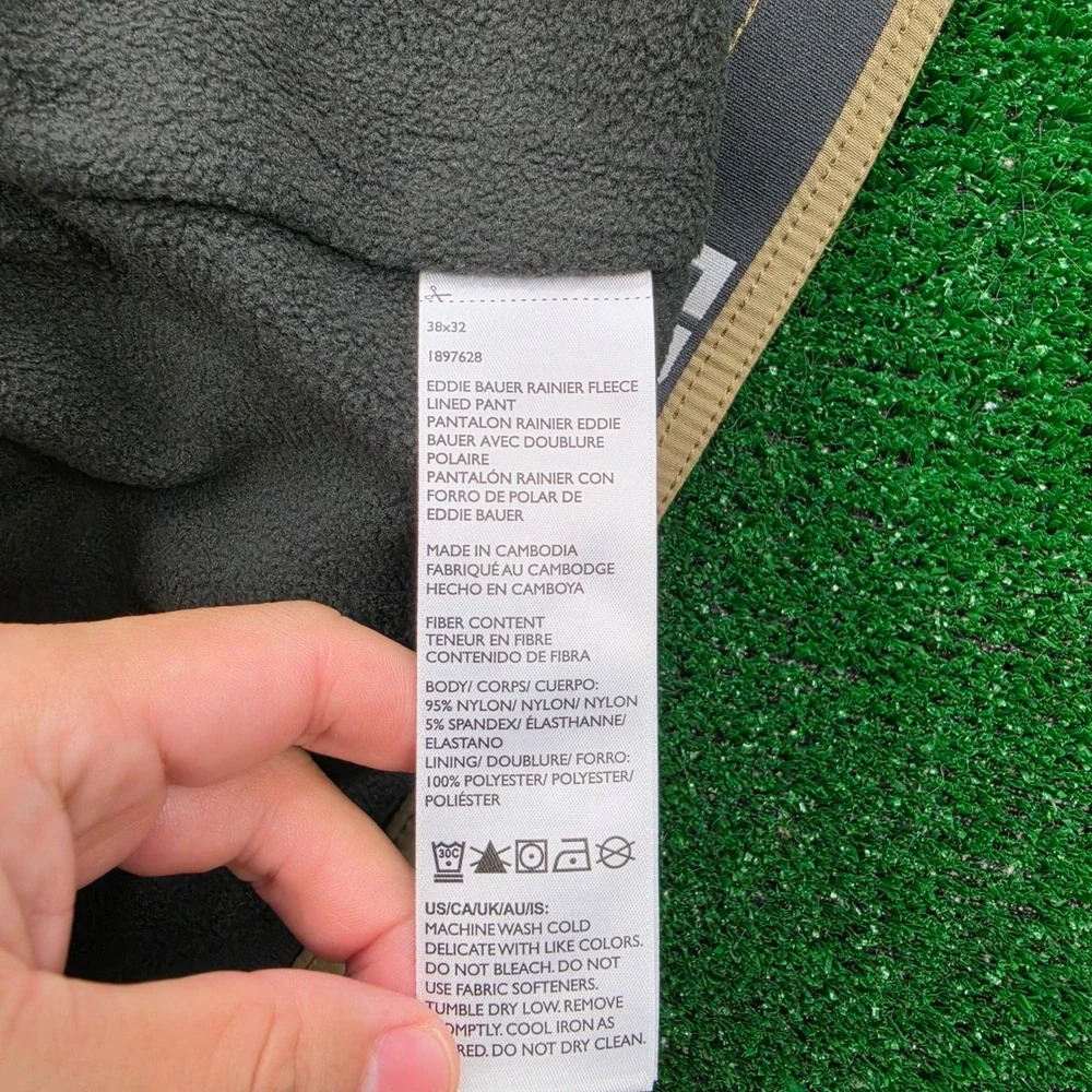 Eddie Bauer Rainier Fleece Lined Outdoor Pants Mens 38x32‎ Beige Hiking Cargo